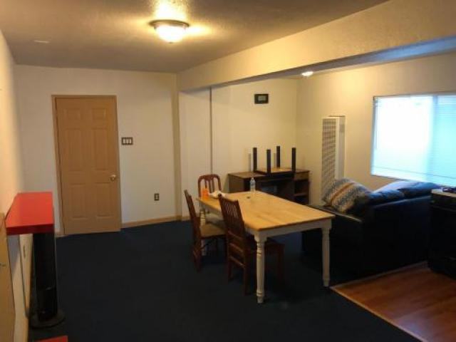 155 Sylvan Ave - Photo 3 of 4