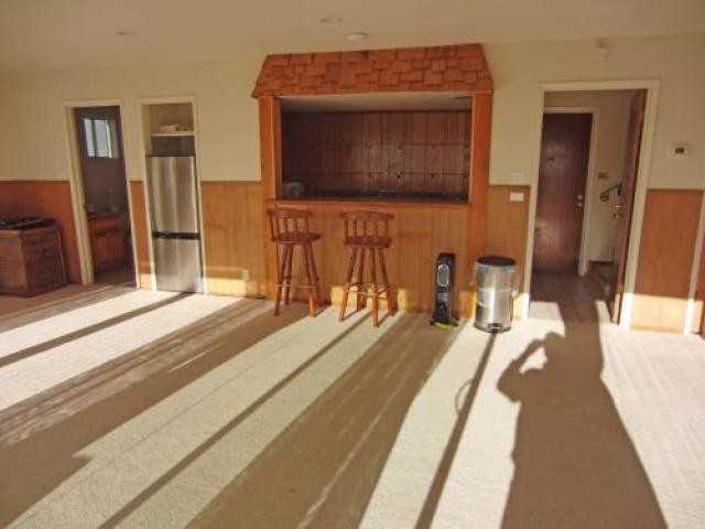 1811 View Dr - Photo 3 of 6