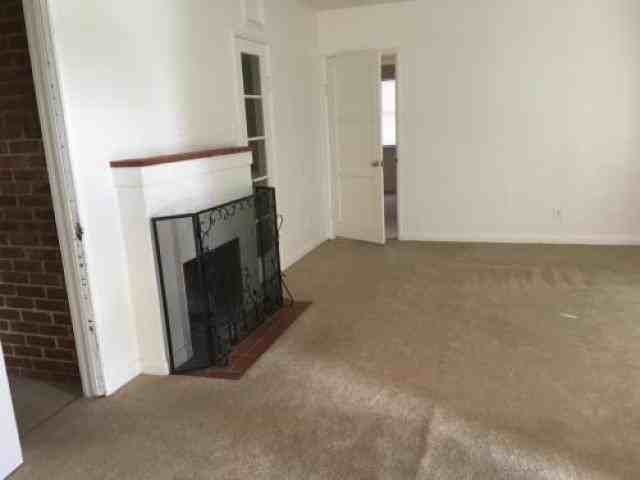2235 Mentone Blvd - Photo 3 of 6