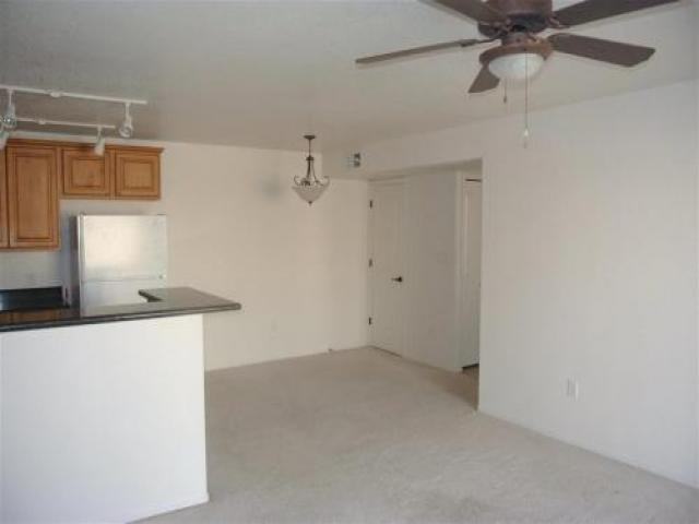 29217 Sage Ave - Photo 3 of 6