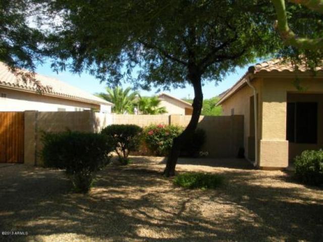 3924 W Buckskin Trail - Photo 2 of 6