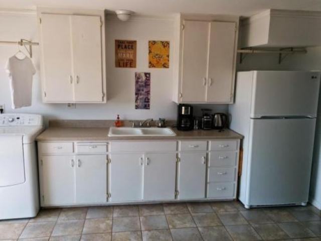 1965 Grandview St - Photo 3 of 6