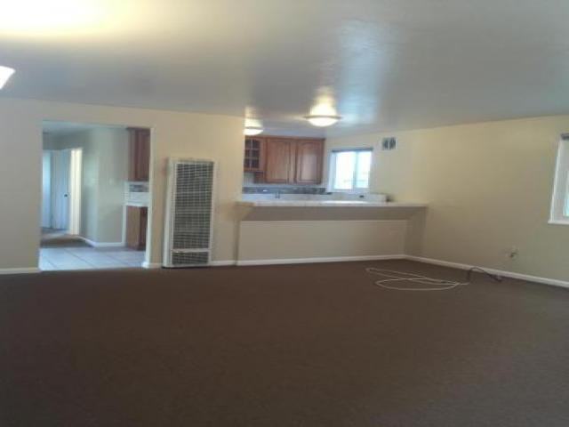 231 A St - Photo 2 of 6