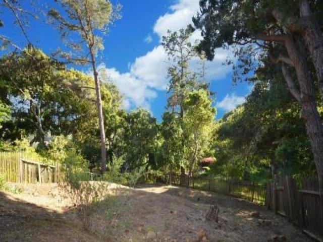 1607 Manzanita Ave - Photo 2 of 6