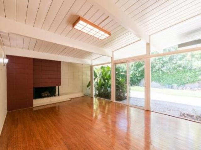 3908 Grove Ave - Photo 2 of 6