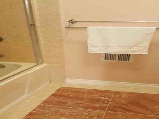 1089 Beaumont Dr - Photo 3 of 6