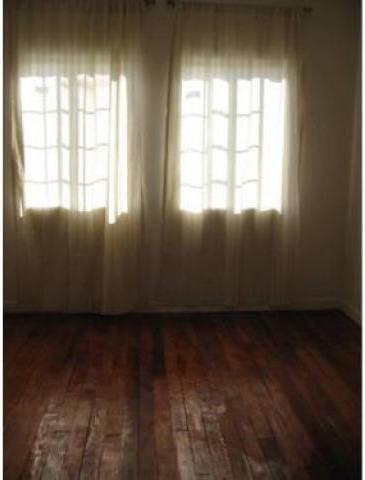 512 N Alexandria Ave - Photo 3 of 6