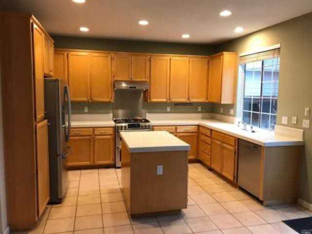 1929 Mt Ave - Photo 2 of 6