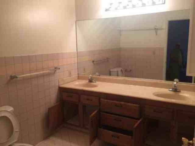 705 Olive Ave - Photo 3 of 4