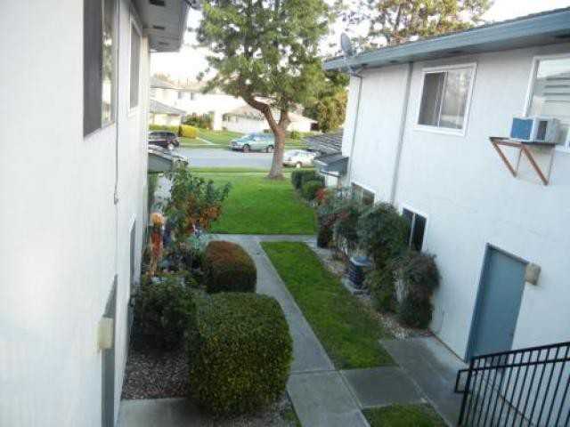 5543 Judith St - Photo 2 of 6