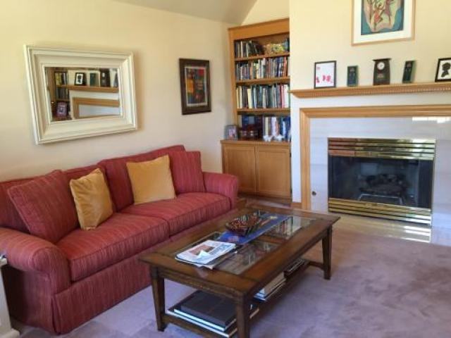 1556 Centennial Cir - Photo 3 of 4