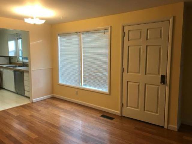 1712 Jefferson St - Photo 2 of 6