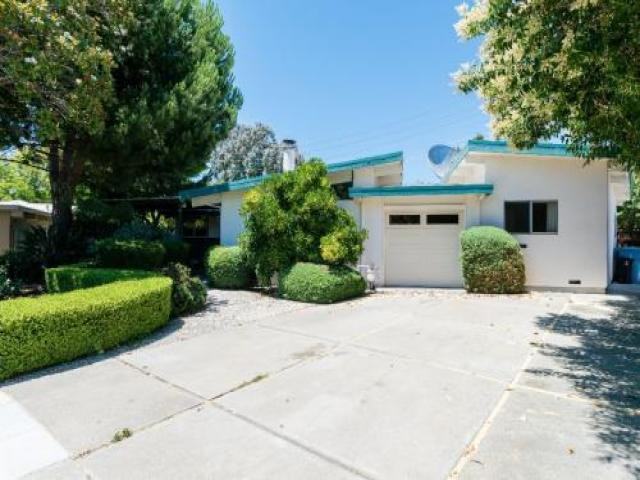 3753 Nathan Way - Photo 2 of 6