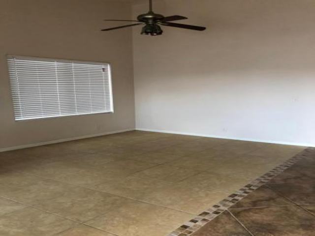 6744 W Crittenden Ln - Photo 3 of 6