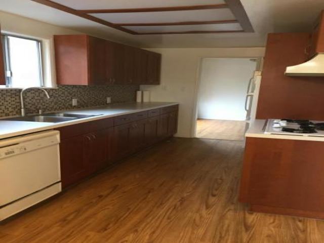 15608 Gerkin Ave - Photo 2 of 6