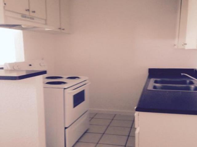 3376 E San Bernardino Ave - Photo 3 of 6