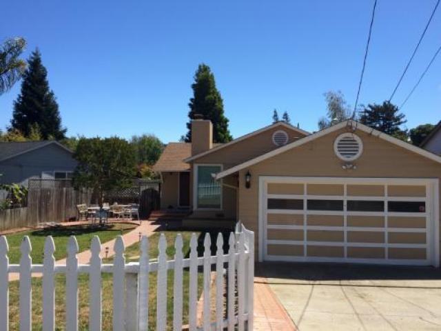 1611 Francis Ave - Photo 3 of 6