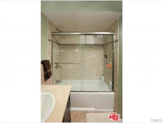 4030 S Centinela Ave - Photo 3 of 6