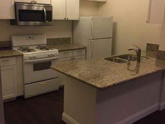 15240 Ocaso Ave - Photo 3 of 6