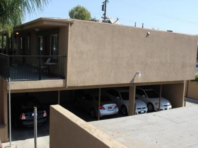 2067 E Shaw Ave - Photo 2 of 6