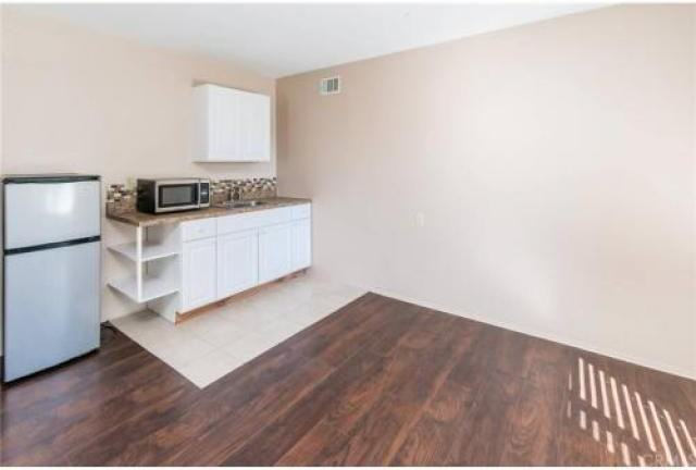 31521 Toto Loma Ln - Photo 3 of 6