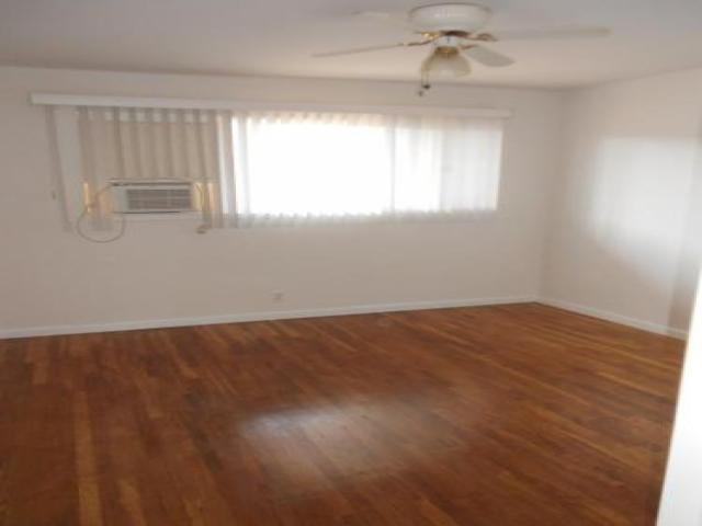 681 S Marengo Ave - Photo 2 of 6