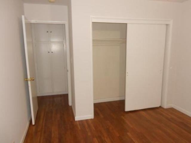 681 S Marengo Ave - Photo 3 of 6