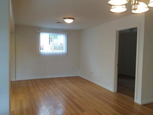 3053 Foothill Blvd - Photo 3 of 6