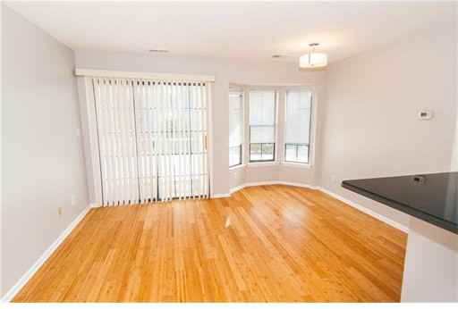 209 Blew Ct - Photo 3 of 18