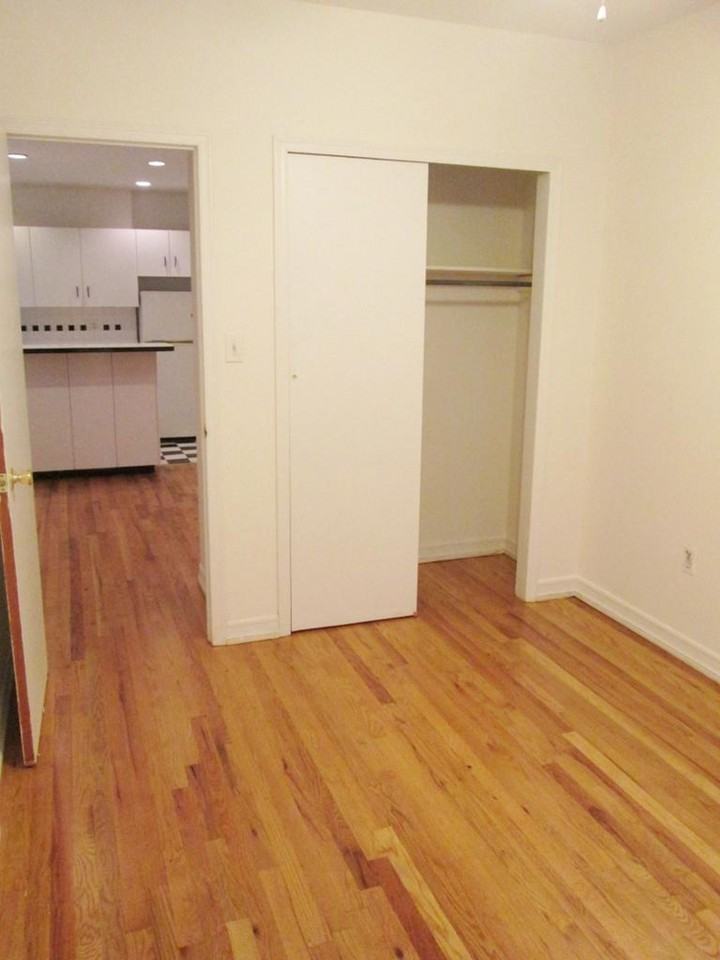 157 E 89th St - Photo 2 of 5