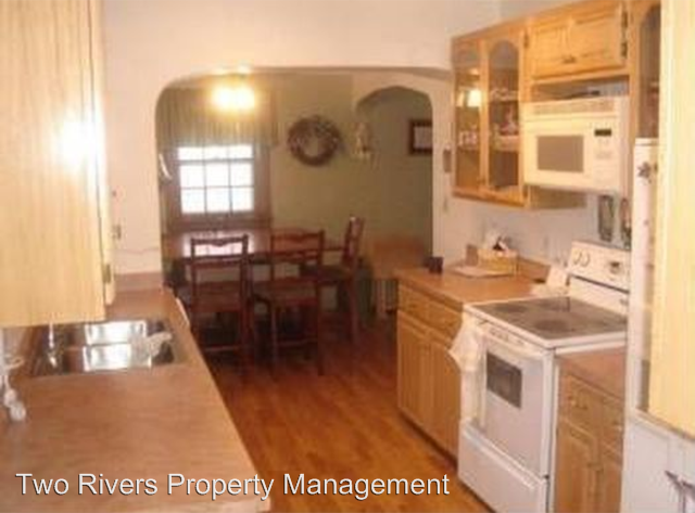 839 State St - Photo 3 of 4