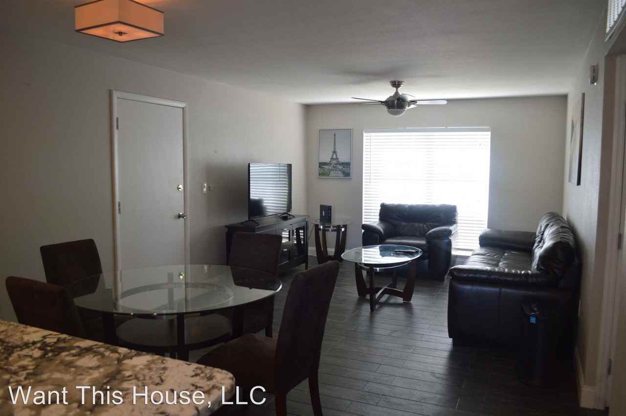 115 S Lois Ave - Photo 2 of 10