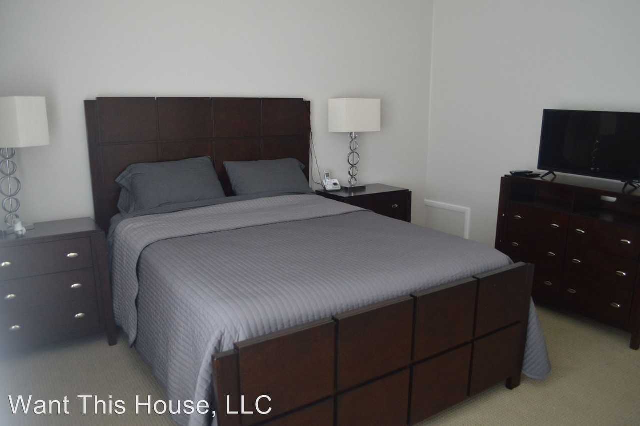 115 S Lois Ave - Photo 3 of 10