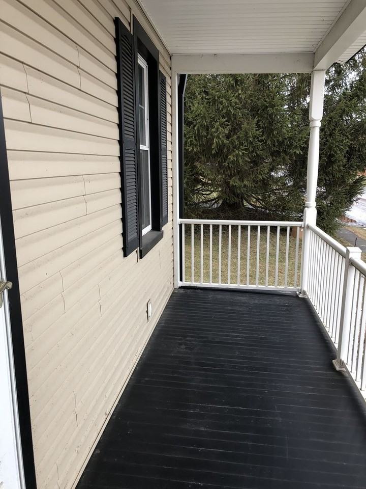 208 Georgetown Rd - Photo 2 of 12