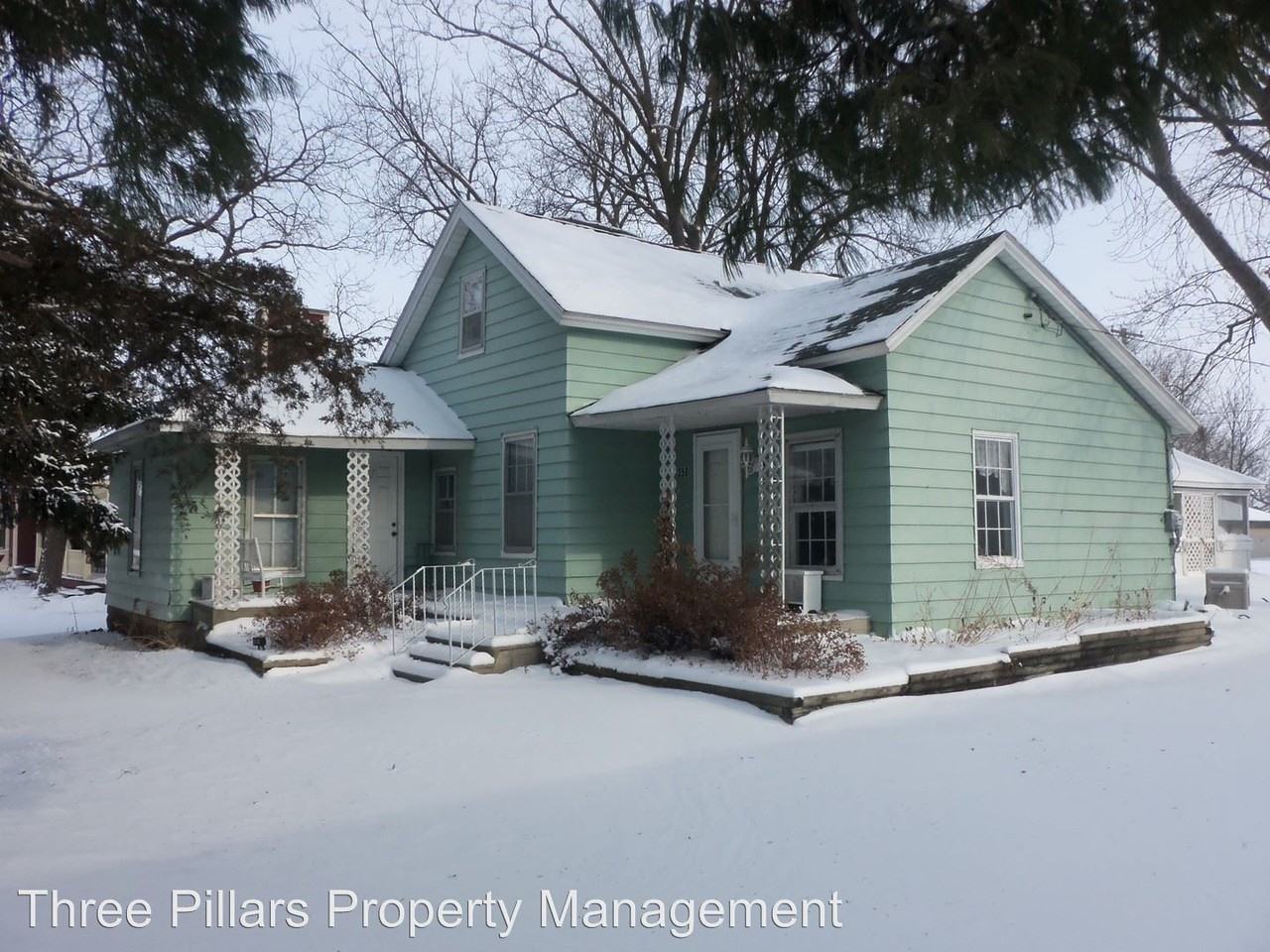 350 1st Ave N - Photo 2 of 13