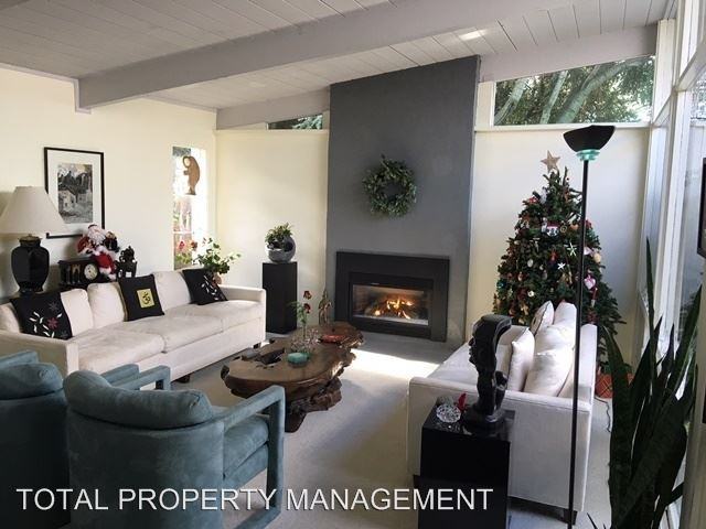 1036 Wunderlich Dr - Photo 3 of 11