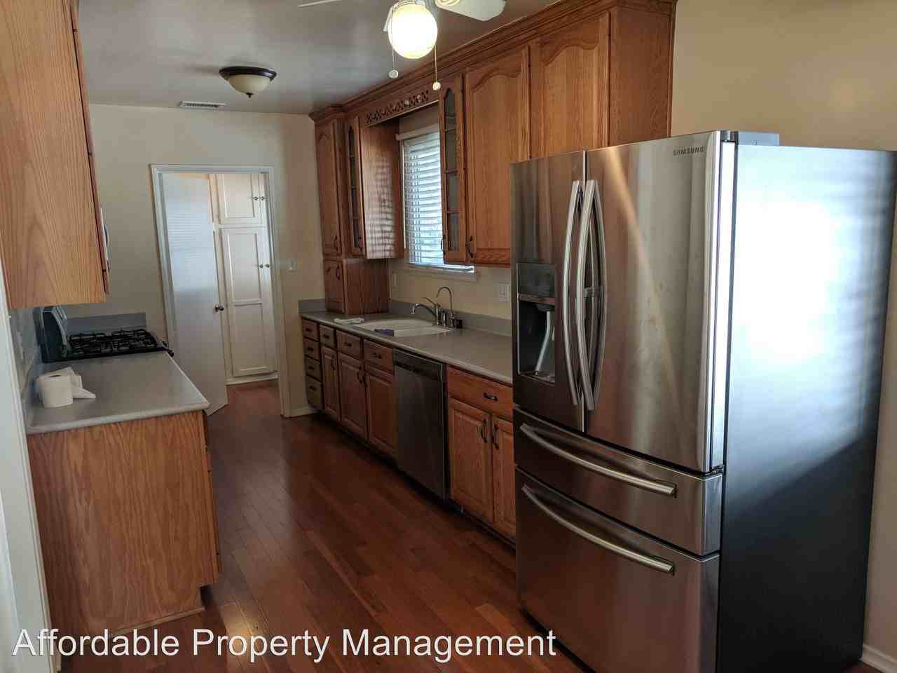 220 S Cherrywood St - Photo 3 of 12