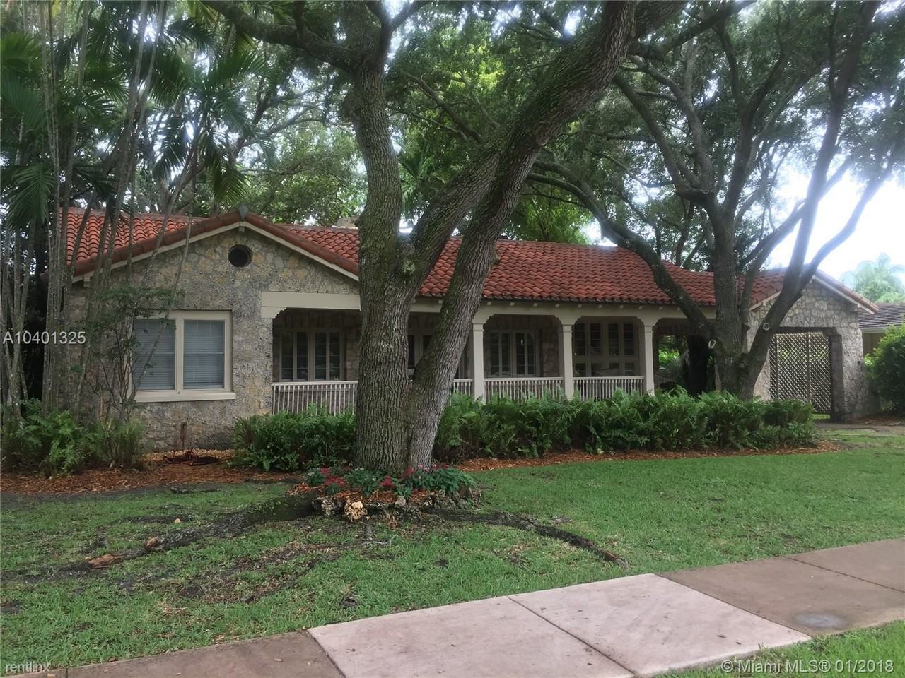 1100 S Greenway Dr, Coral Gables, FL 33134 3 bedroom House Rental