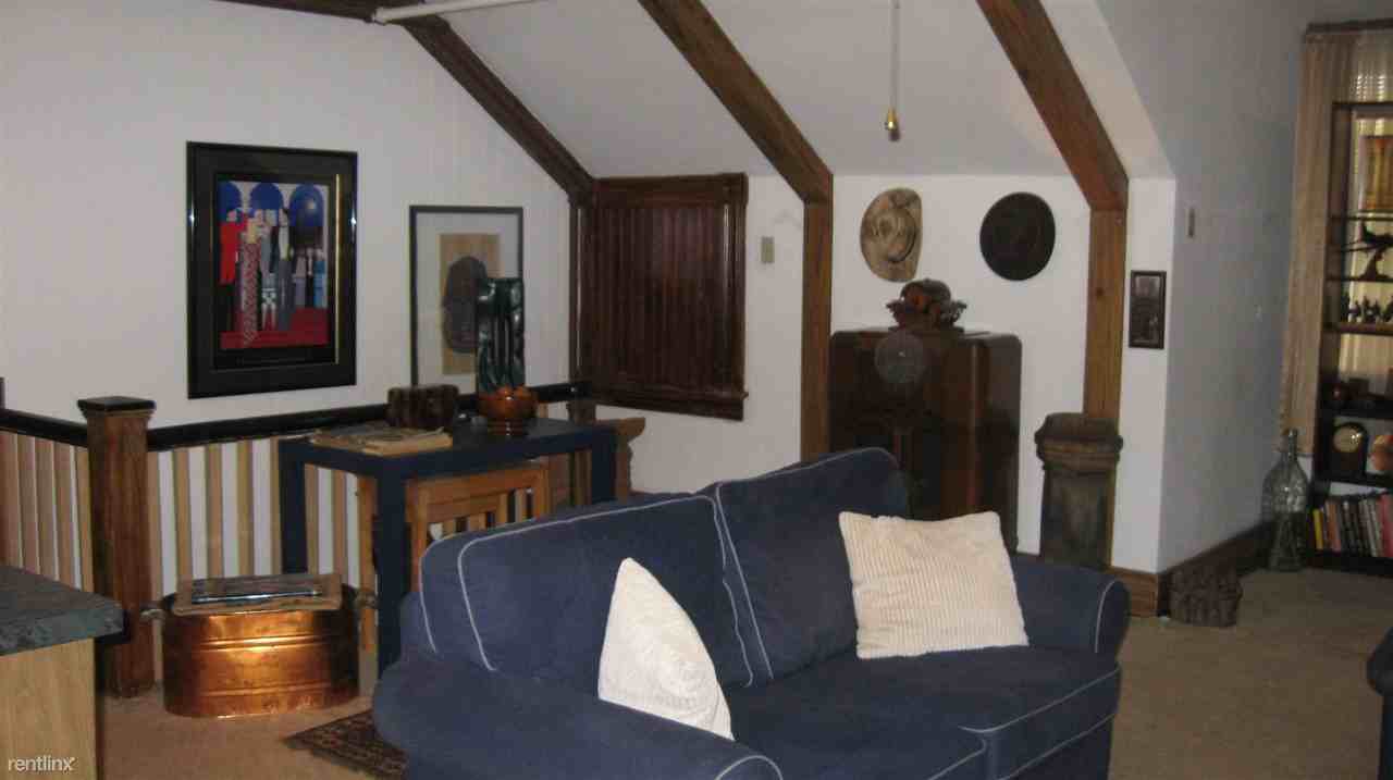 4451 Highridge St - Photo 3 of 10