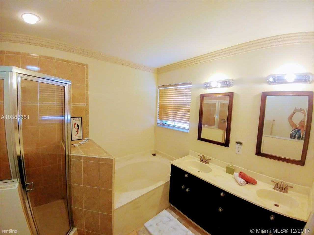 13161 SW 51st St - Photo 2 of 19