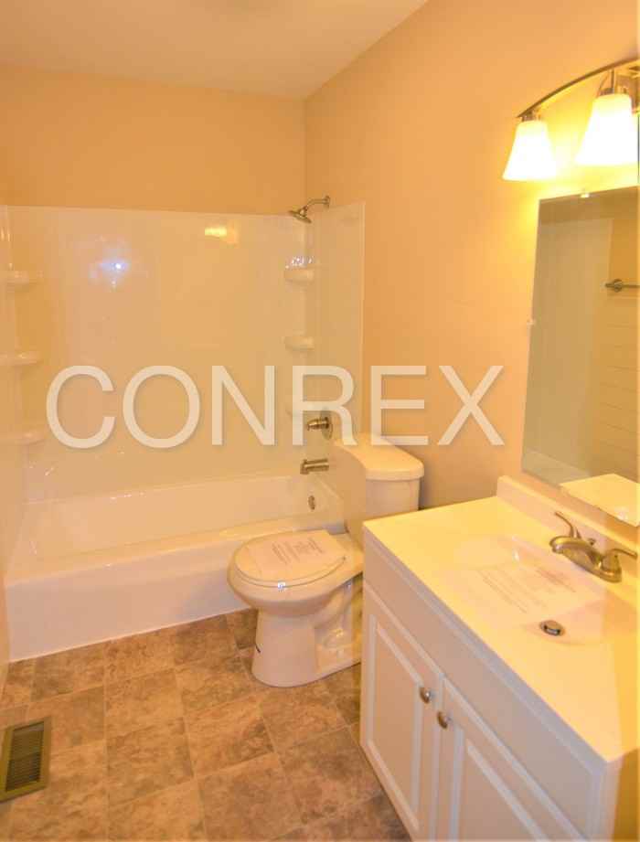4375 Windsor Rd - Photo 3 of 10