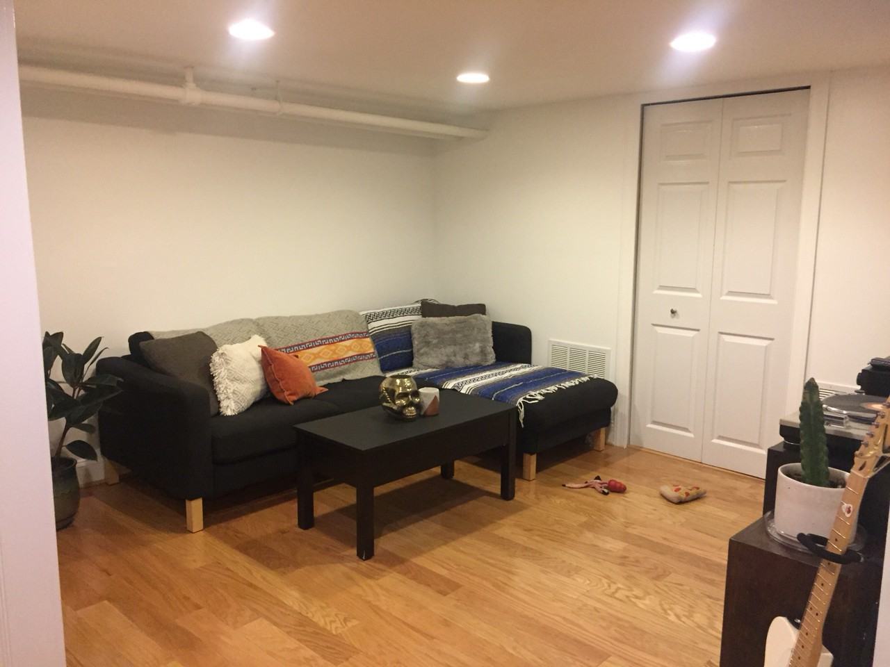6018 Utah Avenue Northwest - Photo 3 of 11