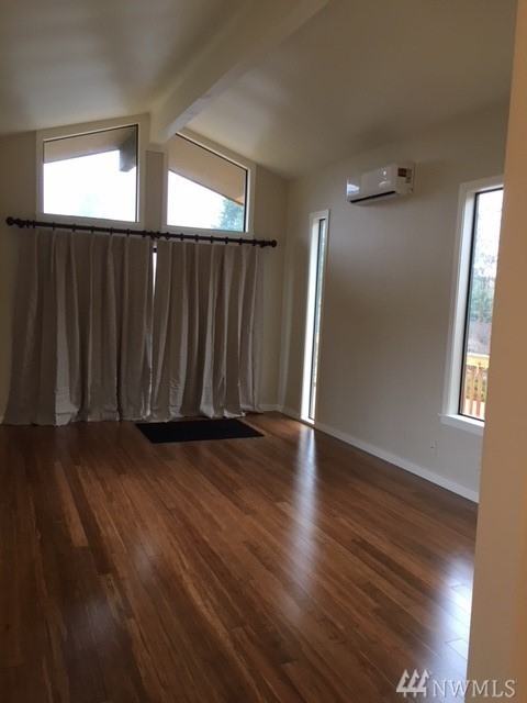 344 Shepard Way NW - Photo 3 of 12