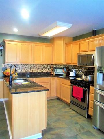 414 Adams St - Photo 2 of 13