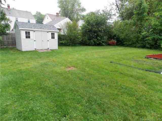 25 Marmor Ct - Photo 2 of 6