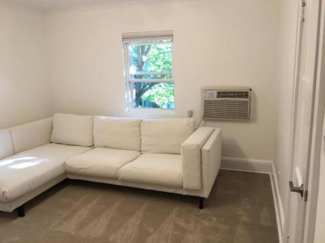 102 Grand St - Photo 2 of 6
