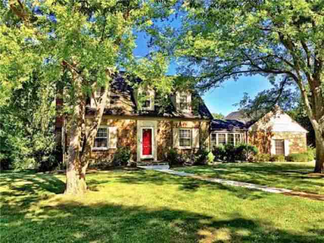 701 Hopeton Rd - Photo 2 of 6