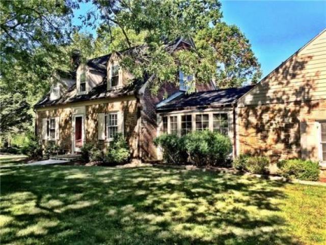 701 Hopeton Rd - Photo 3 of 6