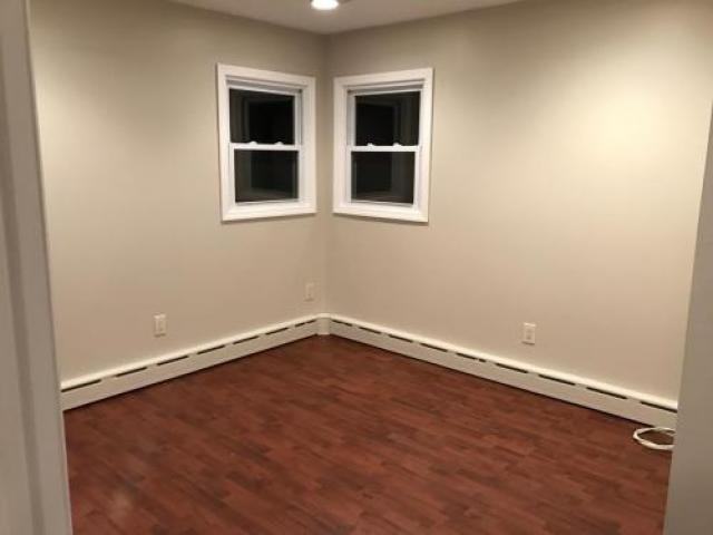 412 St Pauls Ave - Photo 3 of 6