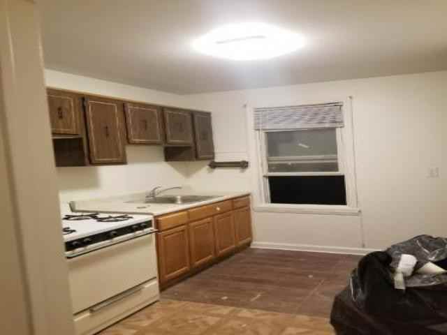 87-22 124th St - Photo 3 of 3